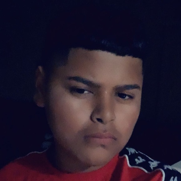 Meet your Posher, Rafael - Picture 1 of 1